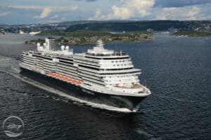 Holland America Line Ships by Size, Age and Class (2022)