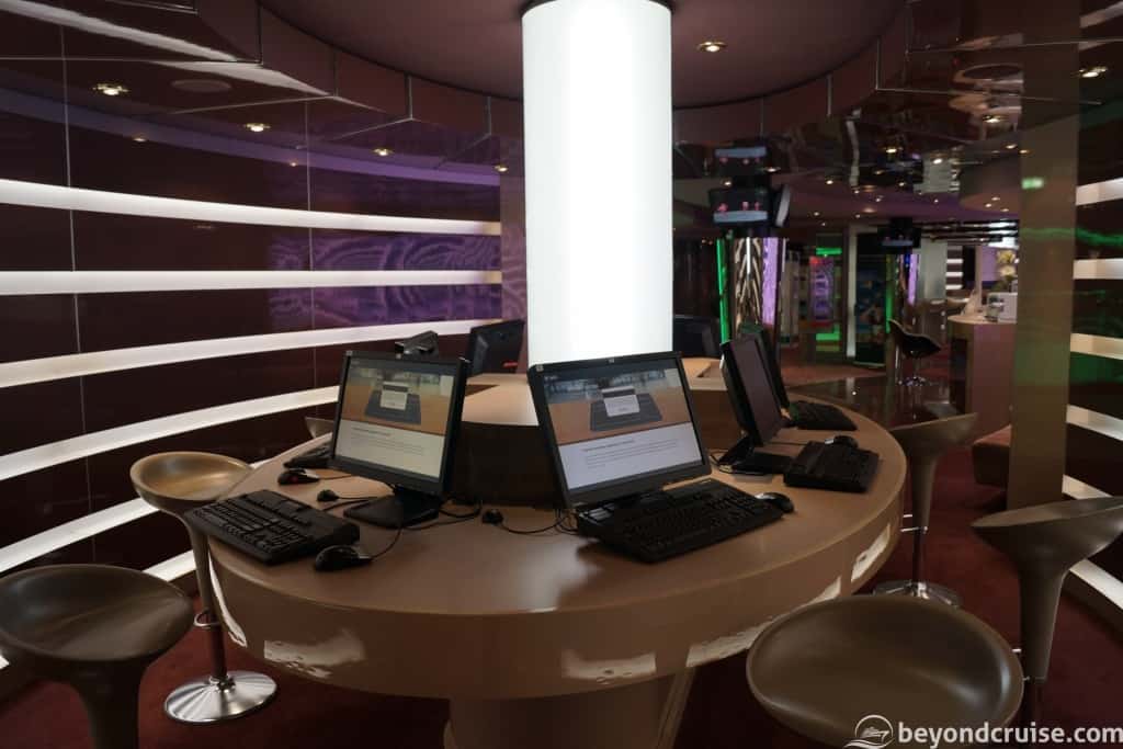 MSC Magnifica Cyber Cafe