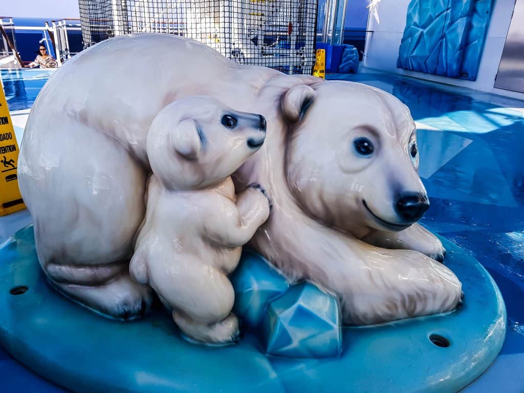 MSC Meraviglia Polar Aquapark Mascots