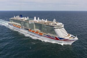 P&O Cruises Ships by Size, Age and Class (2022)